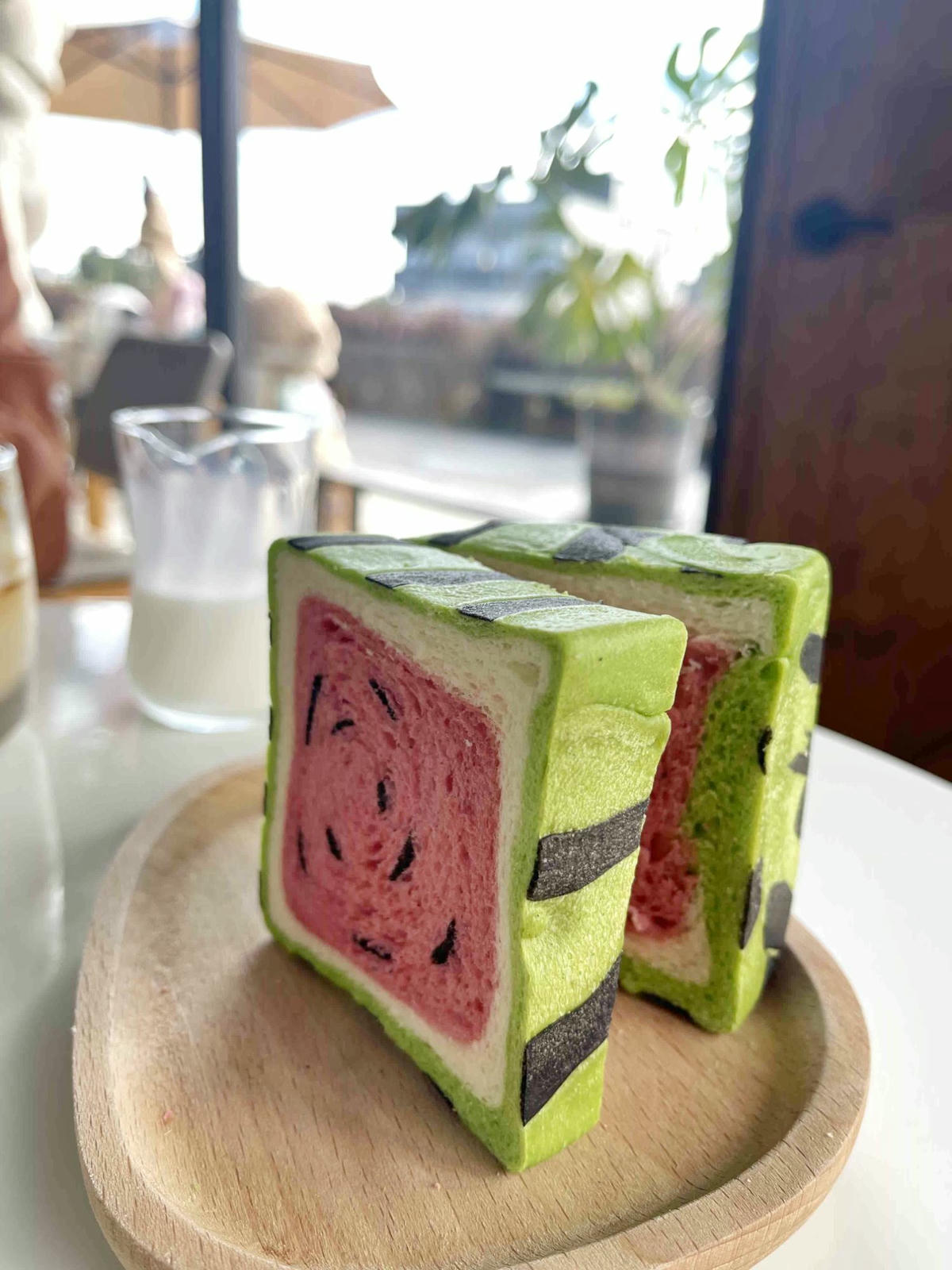 【宜蘭礁溪美食】抹茶山下,創意造型甜點、必點西瓜生吐司,坐擁美麗山景的CP值咖啡店! - 第21張圖